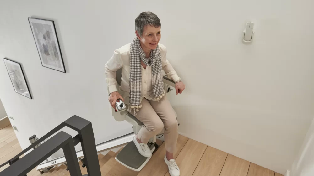 straight stairlift installation by cima movilidad