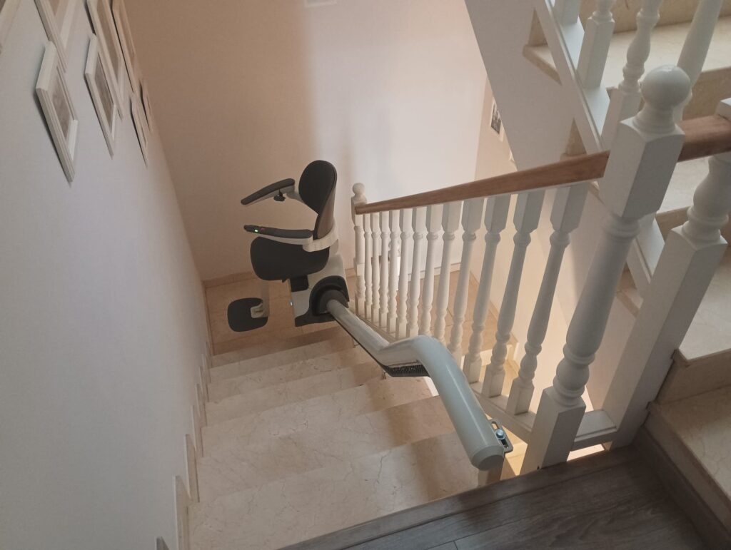sillas salvaescaleras curvas